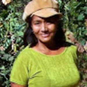 Meet your Posher, Eva